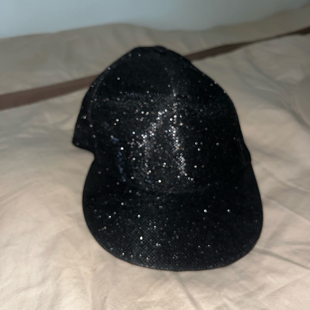 womens shiny black cap